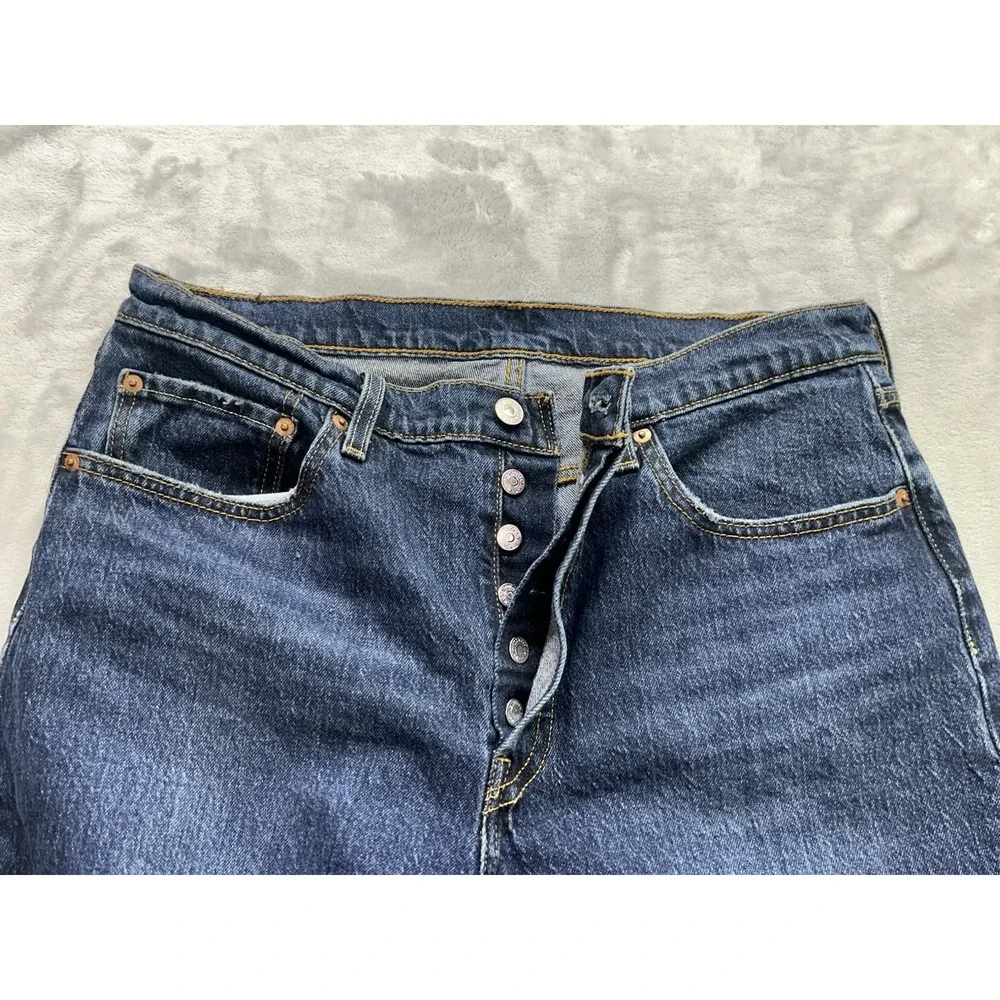 Levis 501 Buttonfly Blue Jeans Men 32x32 Grunge Denim Workwear Straight Leg